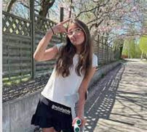 Vanessa Gonzalez Trampoline Accident Linked To Death At 13.